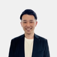 取材担当者-望月