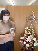 化粧品メーカーのデザイナー マネージャー候補 自社商品のパッケージやグラフィック Web等を担当 応募資格 デザイン実務経験が3年以上ある方 雇用形態 正社員 株式会社ブレーンコスモスの転職 求人情報 エン転職