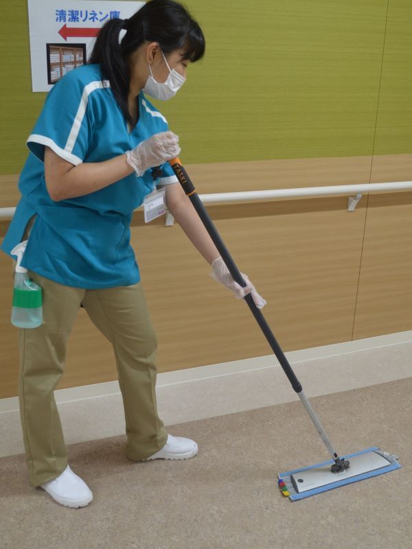 病院清掃スタッフ（責任者か副責任者をお任せします）◆清掃の経験を活かして「安心・安定」の好待遇を！イメージ1