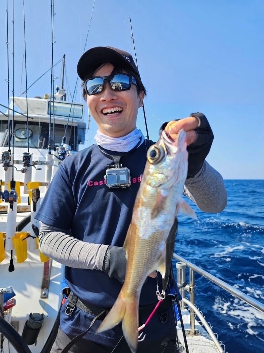 釣具の販売スタッフ◆年間最大50万円の釣行支援／借り上げ社宅／賞与年2回／様々な釣り方を学ぶ研修ありイメージ1