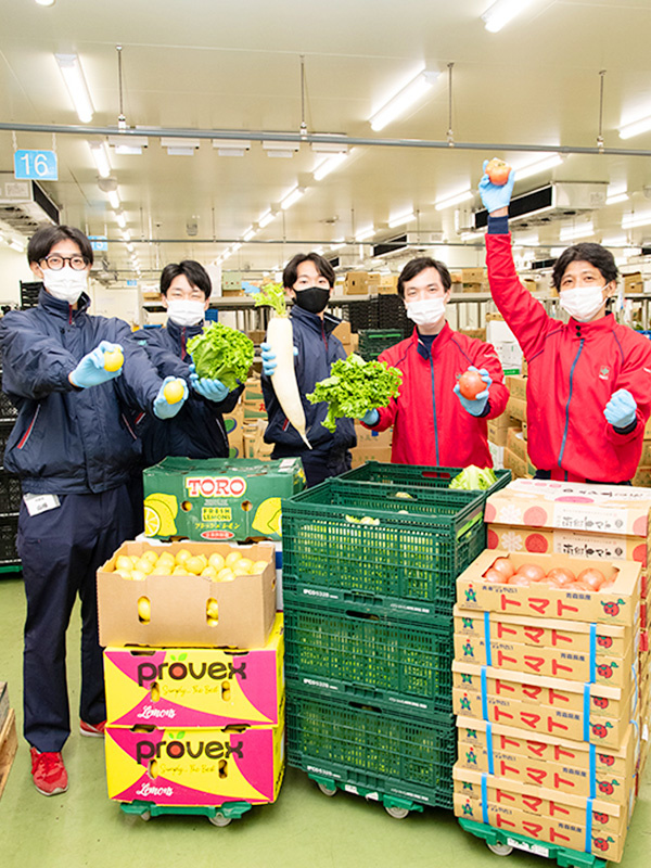 野菜の仕分けスタッフ◆月収35万円可／賞与昇給年2回／新鮮食材の社割有／未経験でも安心なシンプル作業イメージ1