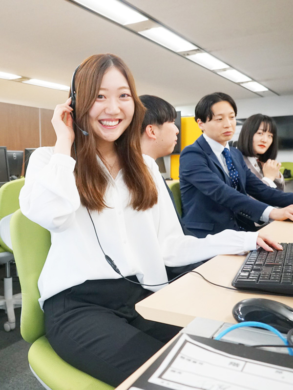 内勤営業（未経験OK）◆未経験入社90％／年間休日122日／転勤無し／シフト希望制で働きやすい！イメージ1