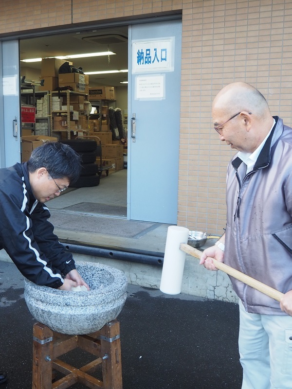 総務人事（管理職候補）◆洋服お直し業界の大手／残業月10～20時間／社宅ありイメージ1