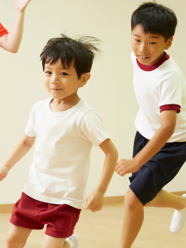 運動療育の児童指導員（運動で子どもの成長支援）◆未経験歓迎／残業月10h以下／月給25.2万円以上イメージ1