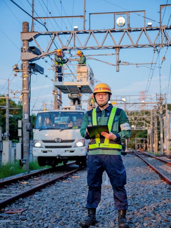 鉄道電気設備の施工管理◆JR東日本のパートナー企業／設備充実の研修施設あり／昨年度賞与6.25ヶ月分イメージ1