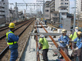 鉄道レールの溶接工◆レアな資格取得を支援／残業ほぼなし／1年目の平均月収30万円以上／各種手当も充実2