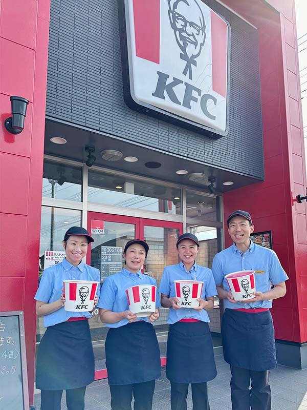 『KFC』の運営スタッフ◆土日休み可／5日以上の連休取得可／昇給・賞与有／現在の年収保証イメージ1