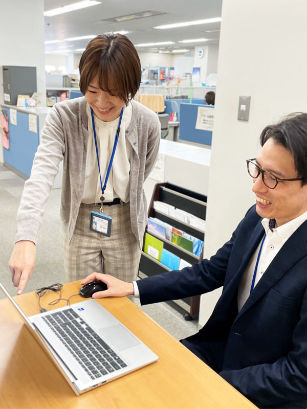 人事担当（研究職員採用・労務管理・研究所の福利厚生業務の補助）◆残業なし／リモート可／年休124日イメージ1