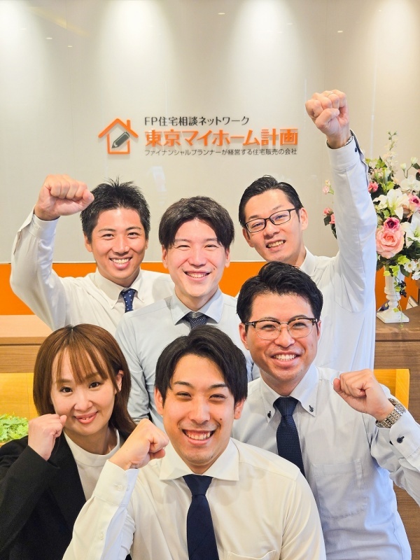 完全反響営業◆10年連続平均年収1300万円超！秘密はエリアトップの反響数と3ヵ月の新入社員研修ですイメージ1