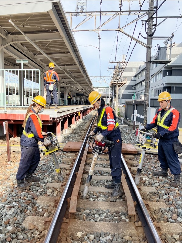 線路メンテナンス（土木技術係を担当）◆未経験歓迎／鉄道エキスパート職／中部圏唯一の大手私鉄／残業1hイメージ1