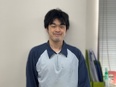 美粧箱の機械オペレーター◆1食350円の食堂あり／冷暖房完備／年休123日／未経験大歓迎3