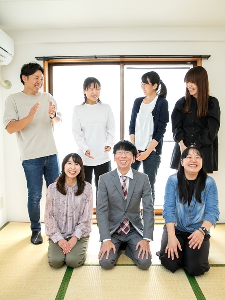 児童支援スタッフ◆実務経験不問／残業月10h以下／年休125日／6年で年収1000万円可／毎年昇給イメージ1