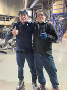 プラスチック原材料の加工スタッフ◆基本毎年昇給／創業より賞与支給継続中／業界トップクラスのシェア1