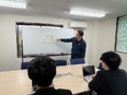 メンテナンススタッフ（未経験歓迎）◆土日祝休／実働短め／賞与5.6ヶ月分／育成期間5年／創業126年2