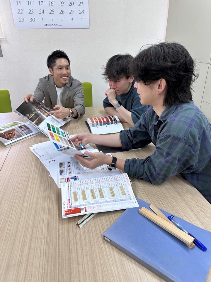 営業企画（未経験歓迎）◆イベントや展示会の空間をプロデュース／年休127日／実働7時間／賞与年2回イメージ1