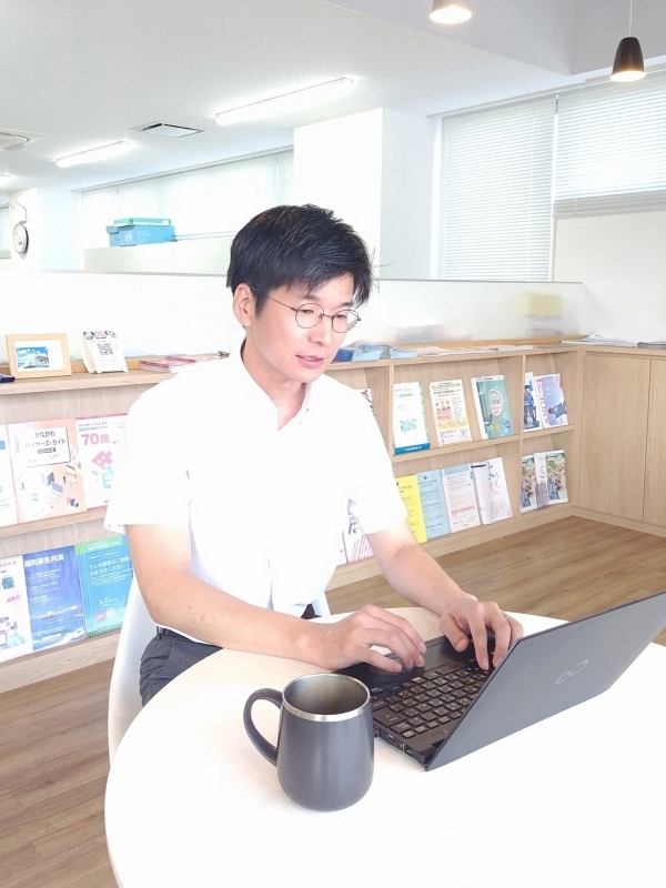 総合職（事務系）◆未経験歓迎／フルフレックスタイム制／年休130日／土日祝休／昨年度賞与4.4ヶ月分イメージ1