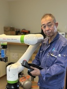 ロボットティーチングエンジニア（未経験歓迎）◆産業用ロボットに動きを教える／賞与9ヶ月／車通勤OK1