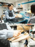 『ミスターミニット』の修理接客スタッフ◆未経験9割以上／イチから技術が身につく／東証プライム上場G1