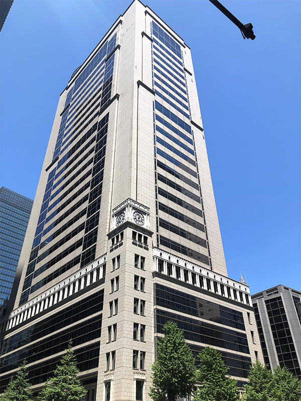 入居者サポートスタッフ◆月給28万円～／昇給・賞与年2回／残業月20h以内／年休110日／私服勤務可イメージ1