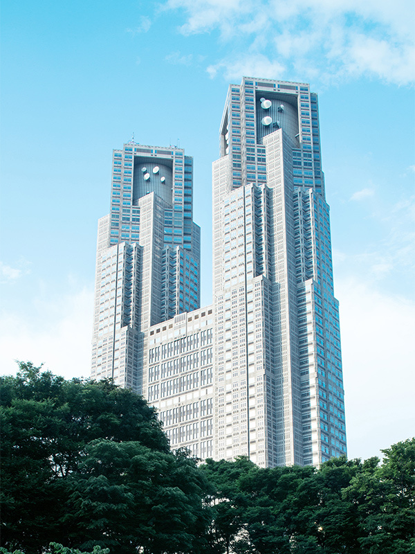 東京都職員◆完全週休2日制／1日の実働7時間45分／時差出勤可能イメージ1