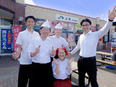 企画運営マネージャー◆年収500万円可／賞与100万実績／毎年昇給／食事補助／残業代全額／設立62年2