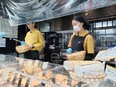 お惣菜の販売スタッフ◆創業80年の老舗／完全週休2日制／夏は定時上がり／昨年度の賞与最大5.5ヶ月分3