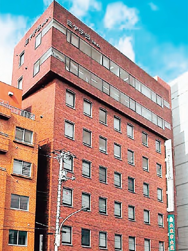 研究開発職（断熱材や断熱工法の開発）◆年収580万円以上／土日祝休み／年間休日120日以上／定時退社イメージ1
