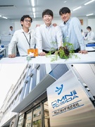 人事総務◆業界シェアトップクラス／賞与実績最大6ヶ月分／土日祝休み／残業月5h／面接1回／定着率9割1