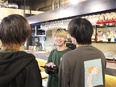 エンタメバーのエリアマネージャー◆フレックス勤務／リモート勤務＆店舗巡回の働き方／残業ゼロ2