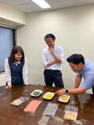 冷凍野菜の提案営業（食材の調理法までご案内）◆年休124日／賞与年3回／残業ほぼなし／半休OK！1