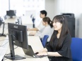 新卒採用のサポート事務◆先輩の多くが未経験スタート／年休128日／在宅勤務OK／有休取得率95.6％2