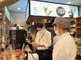 和カフェの店舗運営スタッフ◆メディアで話題の人気店／SNS運用やメニュー開発に挑戦できる／安定母体2