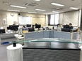 経理事務◆創業50年以上連続で売上UP／毎年昇給・評価制／繁忙期でも残業ほぼナシ／1年間で引き継ぎ2