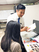 営業（未経験歓迎）◆コミックの制作作業などを受注／土日祝休／完休2日制／年休125日／転勤なし1