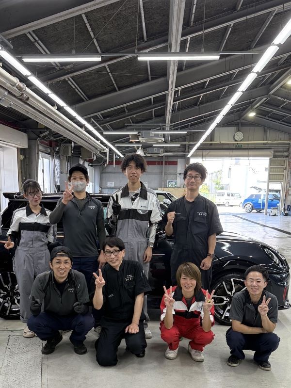 車のサービススタッフ（未経験歓迎）◆残業月10h程度／住宅手当あり／賞与年3回／研修充実！イメージ1