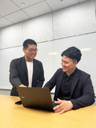 業界特化型人材サービスの営業◆未経験歓迎／ポテンシャル採用／事業責任者が直接指導／年休128日1