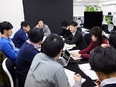 製作スタッフ（未経験歓迎）◆有名展示会・イベントの製作実績多数／月8～9日休／賞与2回／住宅手当あり2