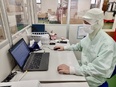 製造管理◆未経験歓迎／スイーツの容器や包装資材を製造／残業ほぼなし／土日祝休／年休122日／日勤のみ3