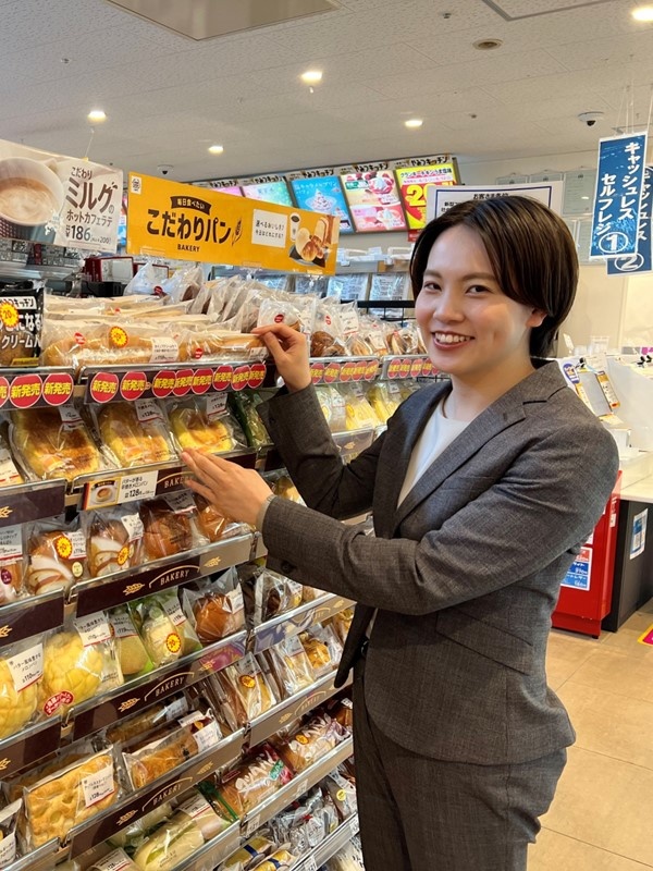 ストアアドバイザー◆イオンならではの福利厚生／フルフレックス制／年2回、5日間の長期休暇あり！イメージ1