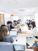 内勤営業◆青果の流通を支えるのは「がんばる気持ち」と地道な調整／オフィスにいながら野菜を全国へ1