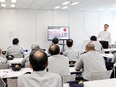 警備スタッフ（未経験歓迎）◆座りっぱなし・立ちっぱなしナシ／冷暖房が効く屋内勤務／東証プライム上場G3