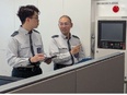 警備員◆50・60代が活躍中／冷房完備／立ちっぱなしナシ／屋内×座り仕事アリ／東証プライム上場G2