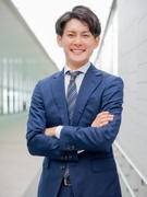 現場管理者（警備現場を担当）◆未経験歓迎／残業月20h以下／完休2日／昨年の賞与実績最大4ヶ月分1