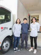 マネキンの製品管理スタッフ◆経験不問／実働7h／基本土日祝休み／賞与年2回／人気ブランドと多数取引1