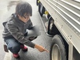 ドライバー（未経験歓迎）◆年間休日125日／土日祝休／連休可／月給30万円以上／5～10万円の昇給可3