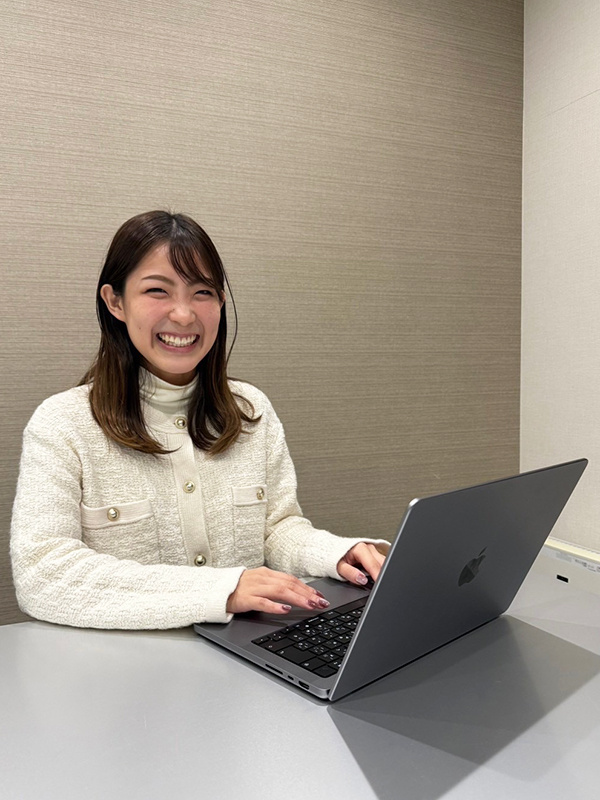 WEB広告のライター◆未経験OK！／賞与年2回／土日祝休みイメージ1