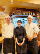 とんかつ専門店のホールスタッフ◆食べログ百名店／入社祝い金・引越手当10万円支給／完全週休3日制可能1