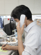 清掃チームの管理スタッフ◆未経験歓迎／創業80年以上／定着率80％／平均勤続年数9年／資格取得支援1