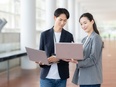 データエンジニア（未経験歓迎）◆年間休日125日／3ヶ月は実務に入らず自社ITスクールで学べます3