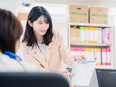 経理（経験者優遇）◆決算業務や税理士・監査対応にも携わる／賞与年2回／基本定時退社／土日休み3